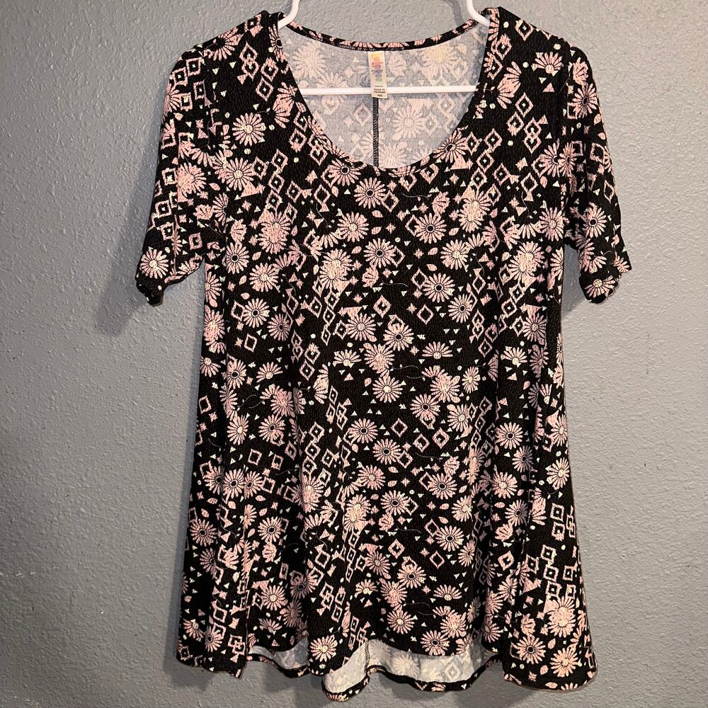 Lularoe Floral XS Top